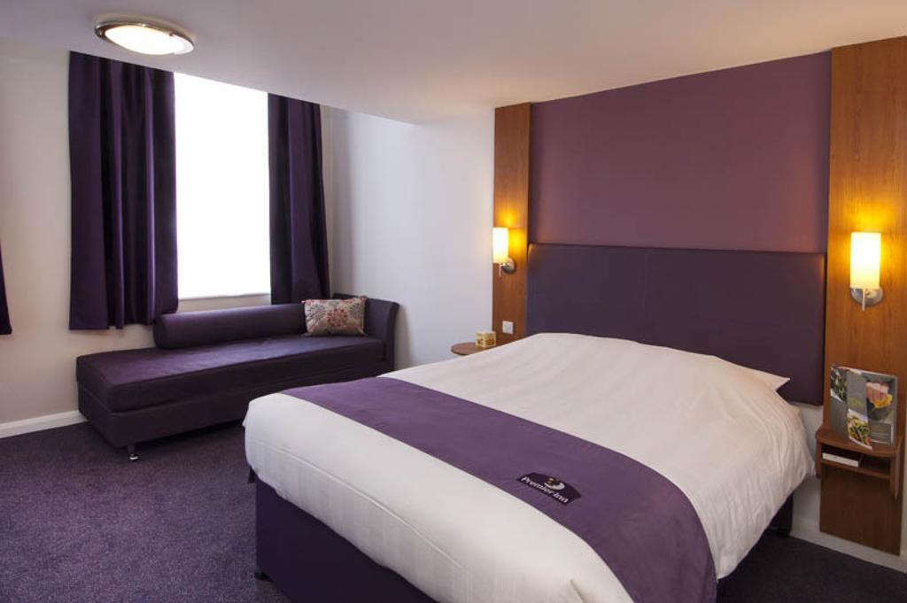 Premier Inn Leamington Spa Town Centre Ngoại thất bức ảnh