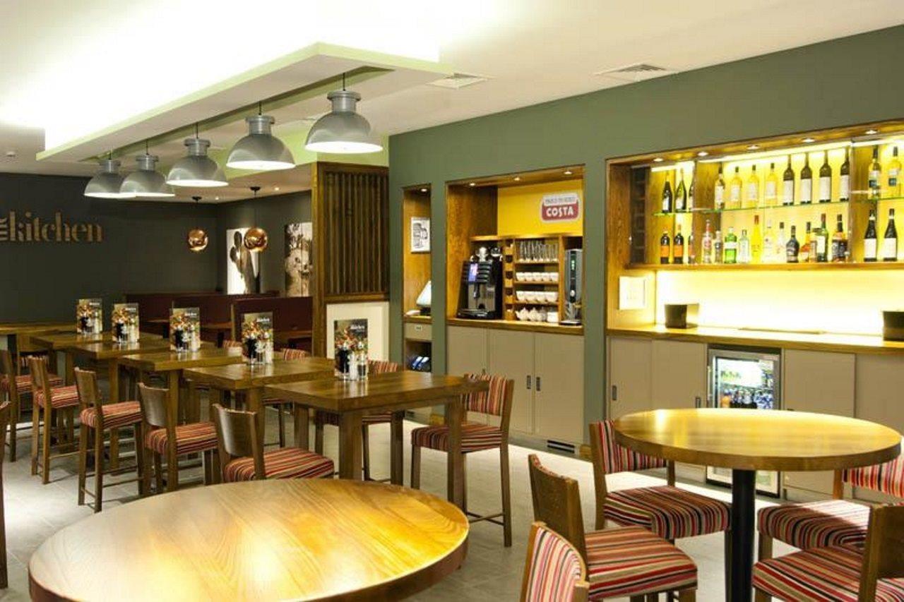 Premier Inn Leamington Spa Town Centre Ngoại thất bức ảnh