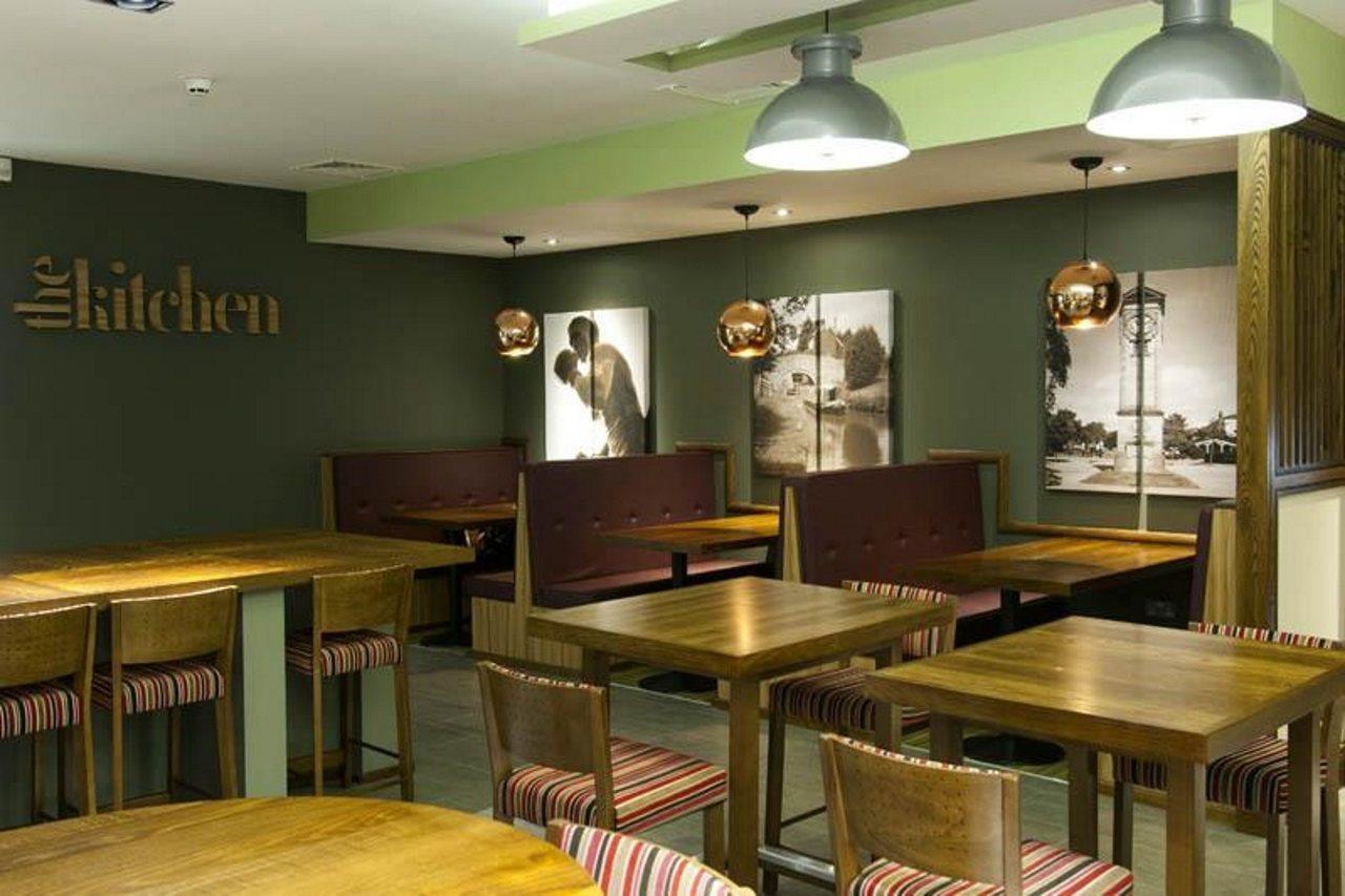 Premier Inn Leamington Spa Town Centre Ngoại thất bức ảnh
