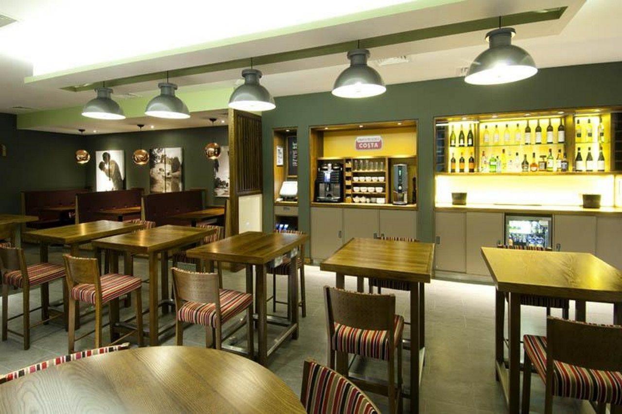 Premier Inn Leamington Spa Town Centre Ngoại thất bức ảnh
