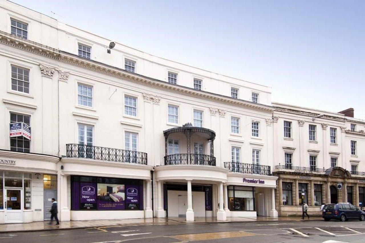 Premier Inn Leamington Spa Town Centre Ngoại thất bức ảnh