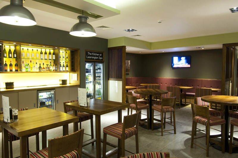 Premier Inn Leamington Spa Town Centre Ngoại thất bức ảnh